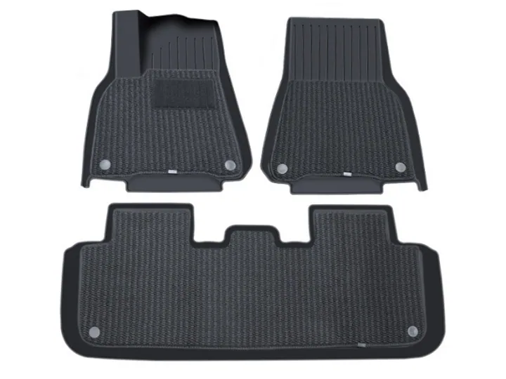 Vehicle-specific floor mats · SKU ALZH532